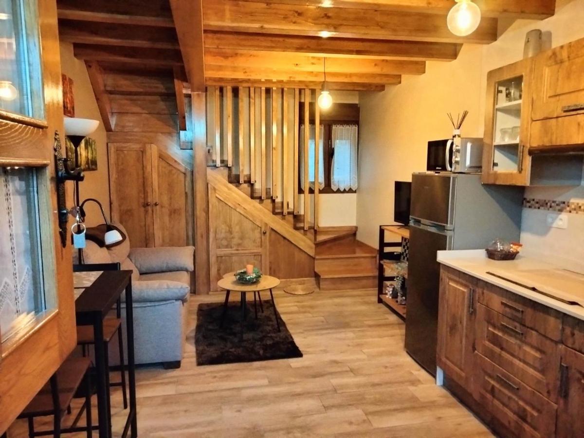 Appartement El Arniu à Onís Extérieur photo